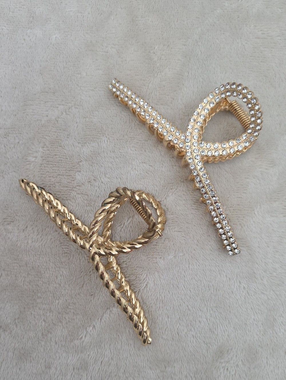 Anthropologie Gold Bow Hair Claw Clip Set Rhinestone & Rope Textured - Picture 2 of 7